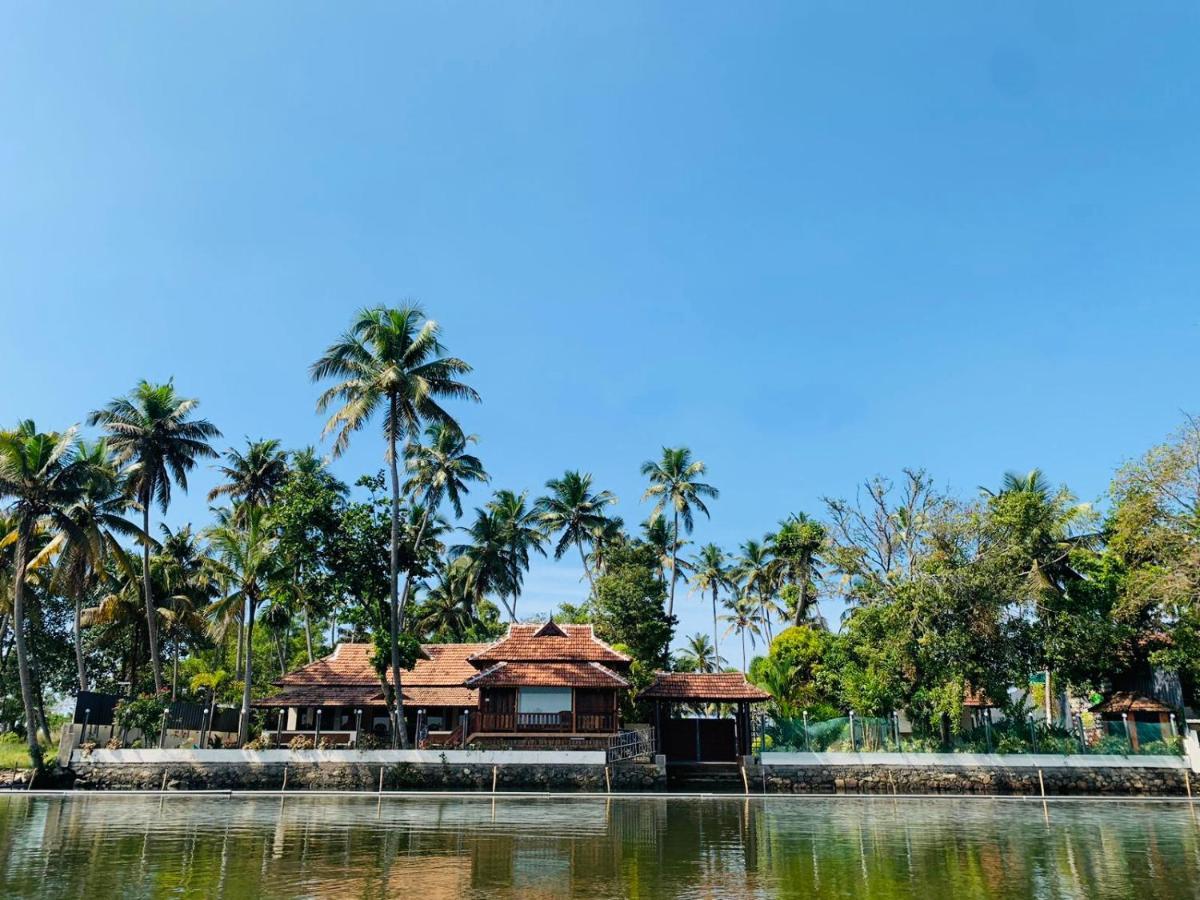 Cherai Lake Resort チェライ・ビーチ エクステリア 写真